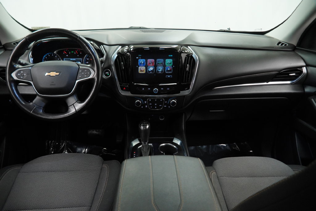 Used 2018 Chevrolet Traverse LT AWD/4WD image 3