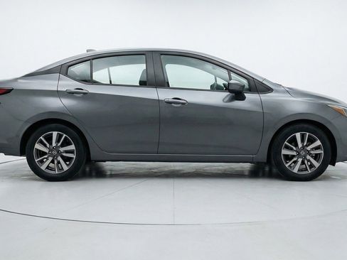 Used 2025 Nissan Versa SV image 11