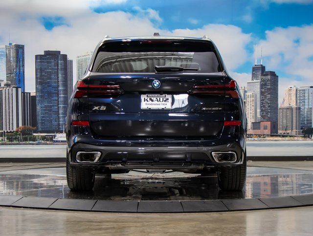 Used 2026 BMW X5 xDrive50e w/ M Sport Package AWD/4WD image 11