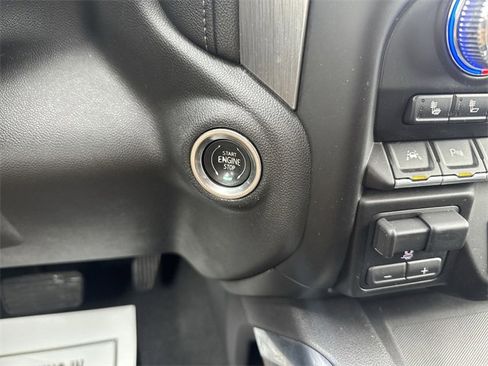 Used 2021 GMC Sierra 1500 Denali w/ Denali Ultimate Package image 17