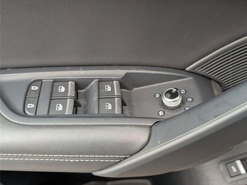 Used 2023 Audi Q5 2.0T Premium Plus w/ Premium Plus Package image 20