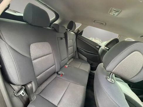 Used 2016 Hyundai Tucson SE w/ Option Group 02 FWD image 15