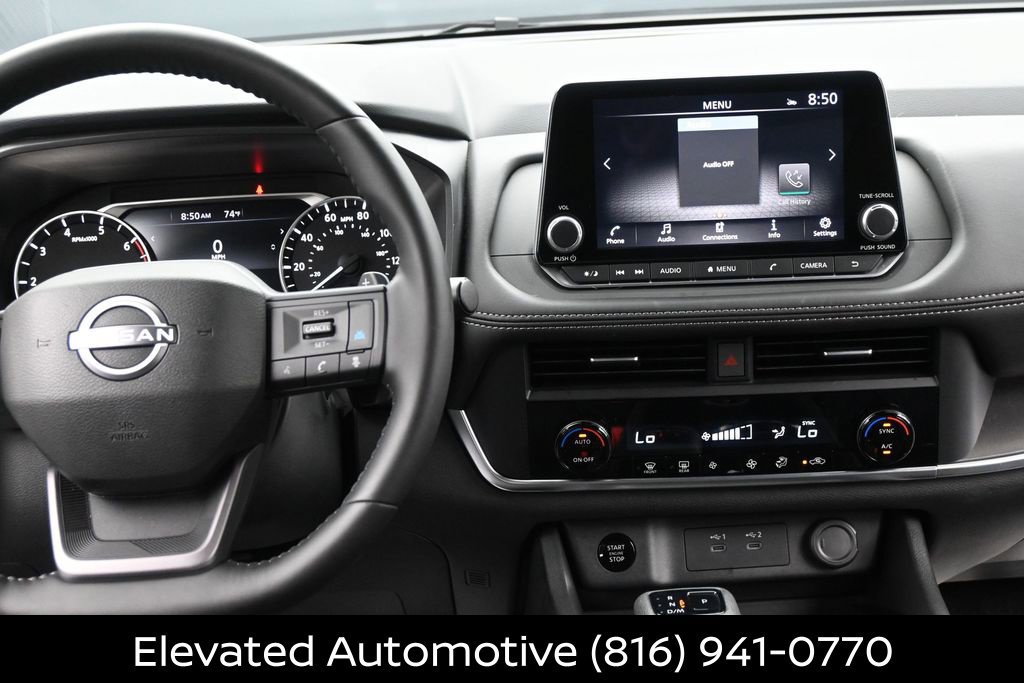 Certified 2026 Nissan Rogue SV AWD/4WD image 13