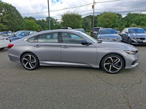 Used 2021 Honda Accord Sport image 12