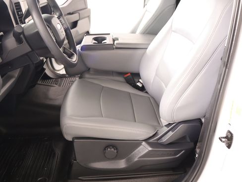 Used 2026 Ford F250 XL RWD image 9