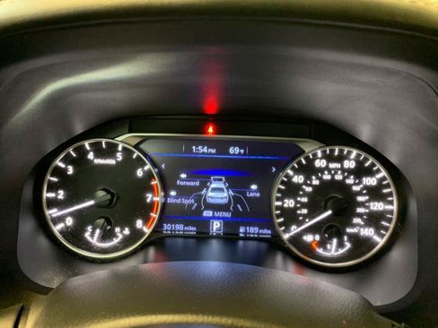 Used 2023 Nissan Altima 2.5 SR w/ SR Premium Package AWD/4WD image 26