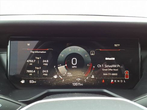 Used 2025 GMC Acadia Elevation image 26