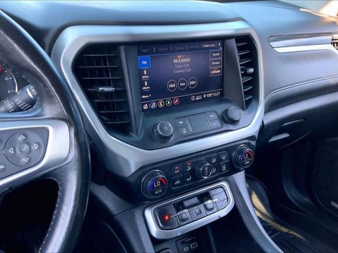 Used 2020 GMC Acadia SLT w/ Driver Alert Package II AWD/4WD image 7