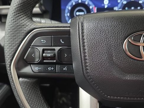 Certified 2025 Toyota Tacoma TRD Sport AWD/4WD image 13