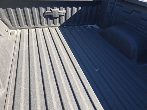 Used 2024 Chevrolet Silverado 1500 RST AWD/4WD image 5