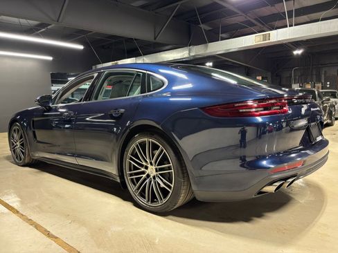 Used 2018 Porsche Panamera 4S AWD/4WD image 2