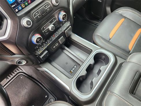Used 2021 GMC Sierra 1500 AT4 w/ AT4 Premium Package image 19