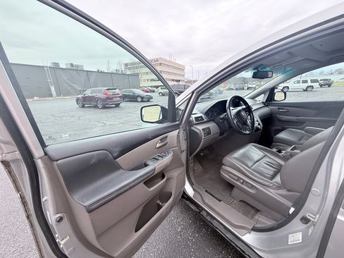Used 2012 Honda Odyssey EX-L image 9