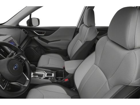 Used 2019 Subaru Forester Premium AWD/4WD image 6