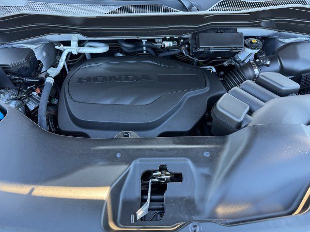 Used 2025 Honda Passport TrailSport image 41