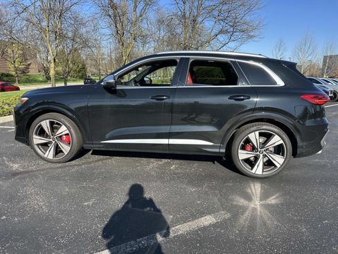 Used 2025 Audi SQ5 Premium Plus AWD/4WD image 8