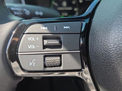 Used 2025 Honda Civic FWD Hybrid Sedan image 22