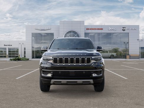 New 2025 Jeep Wagoneer L Series II image 6