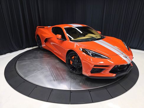 Used 2020 Chevrolet Corvette Stingray Premium Cpe w/ 3LT Preferred Equipment Group RWD image 47