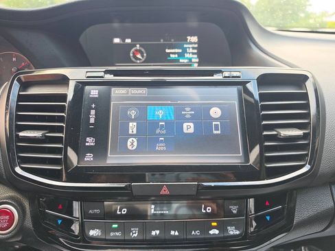 Used 2016 Honda Accord EX-L image 15