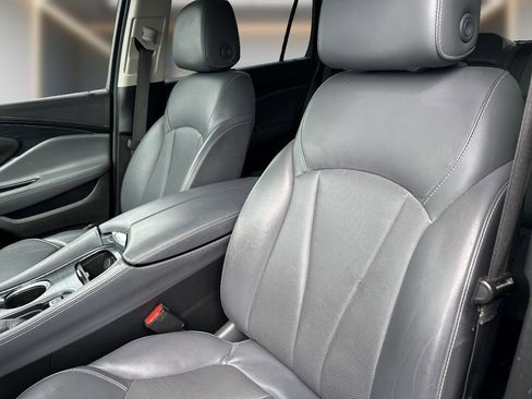 Used 2020 Buick Envision Essence image 7