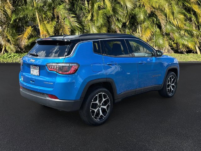 Used 2025 Jeep Compass Limited AWD/4WD image 5