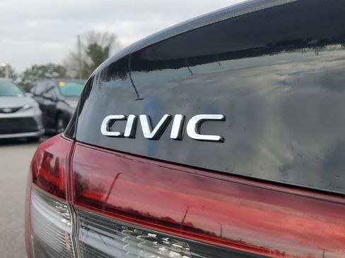 Used 2025 Honda Civic Sport image 8