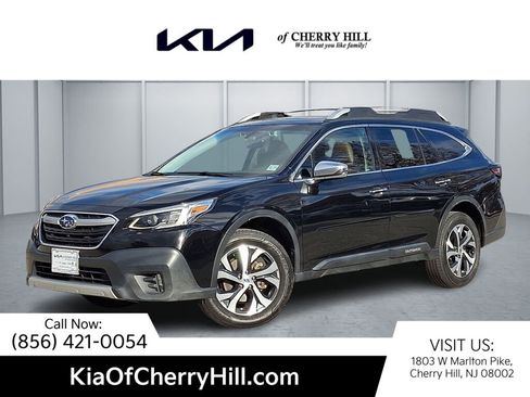 Used 2022 Subaru Outback Touring image 1
