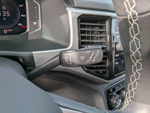 Certified 2023 Volkswagen Atlas SE w/ Panoramic Sunroof Package FWD image 30