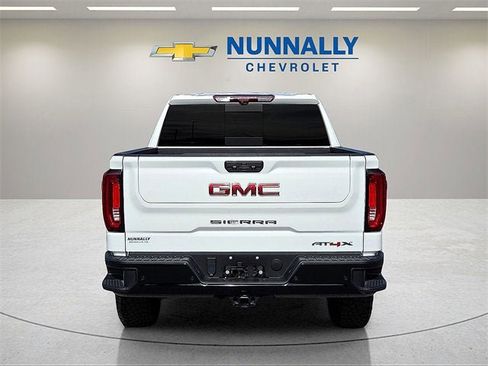 Certified 2024 GMC Sierra 1500 AT4X image 4