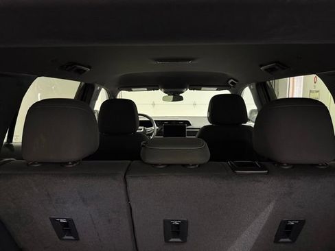 Certified 2025 GMC Terrain Elevation AWD/4WD image 9