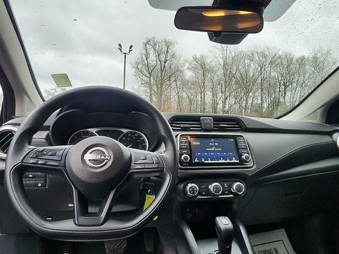 Used 2024 Nissan Versa S w/ S Plus Package image 20