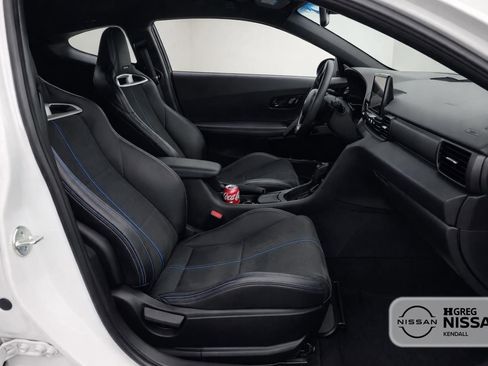Used 2022 Hyundai Veloster N FWD image 11