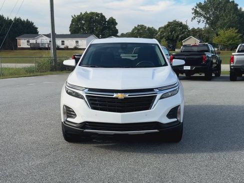 Certified 2022 Chevrolet Equinox LT FWD image 3
