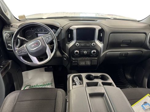 Used 2022 GMC Sierra 2500 SLE w/ SLE Value Package; AWD/4WD image 12