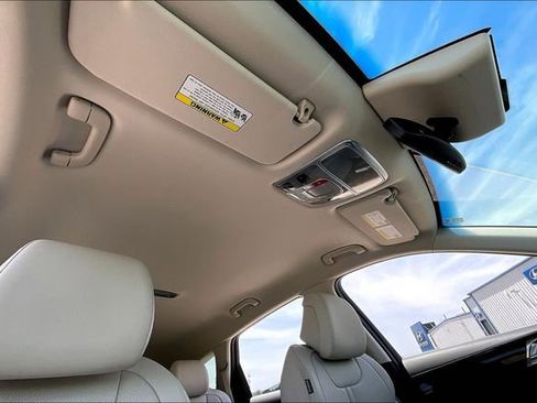 Certified 2025 Genesis GV80 2.5T Standard AWD/4WD image 22