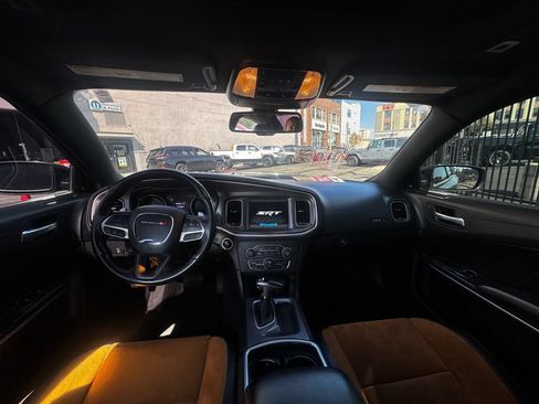 Used 2021 Dodge Charger Scat Pack w/ Plus Group RWD image 5