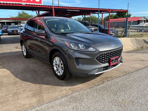 Used 2020 Ford Escape SE AWD/4WD image 1