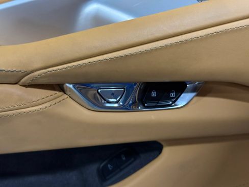 Used 2020 Chevrolet Corvette Stingray Premium Cpe w/ 3LT Preferred Equipment Group RWD image 15