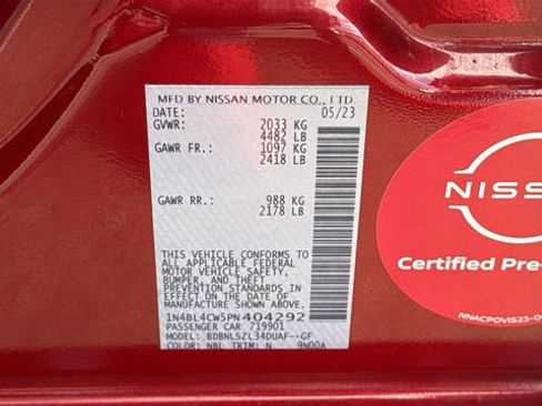 Used 2023 Nissan Altima 2.5 SR w/ SR Premium Package image 28