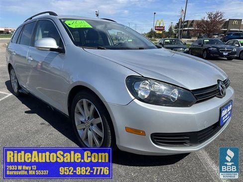 Used 2011 Volkswagen Jetta TDI FWD image 3