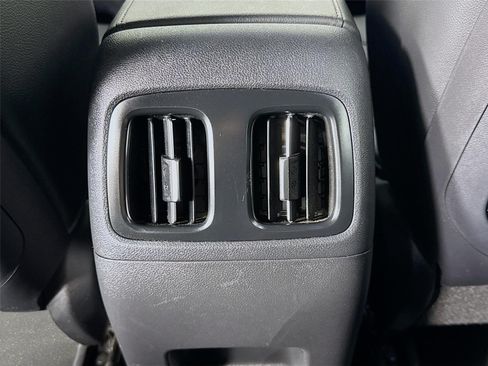 Certified 2022 Hyundai Tucson Limited FWD image 27