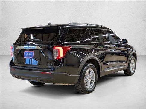 Certified 2023 Ford Explorer XLT AWD/4WD image 5