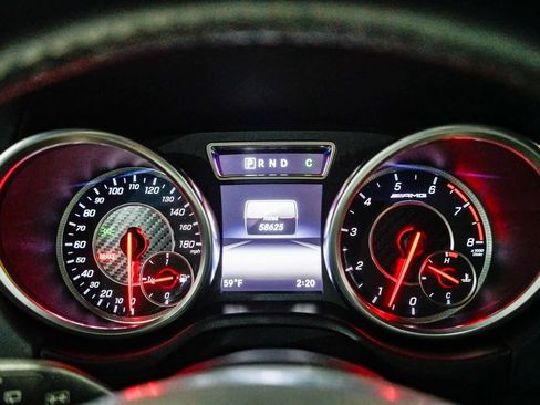 Used 2017 Mercedes-Benz G 63 AMG 4MATIC image 23