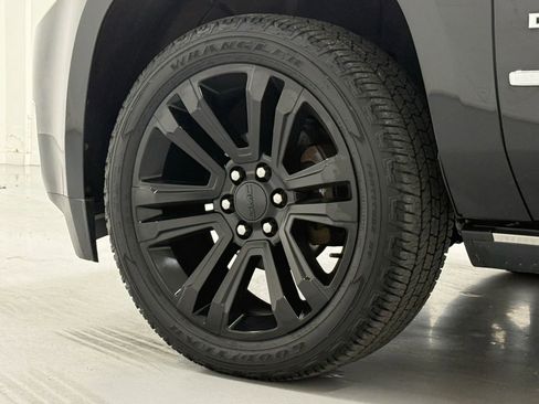 Used 2018 GMC Yukon Denali w/ Denali Ultimate Package image 49