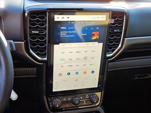 New 2025 Ford Ranger XLT w/ Equipment Group 301A High image 17