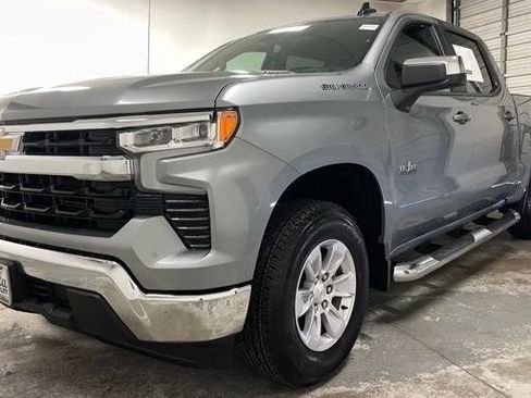 Used 2026 Chevrolet Silverado 1500 LT RWD image 3
