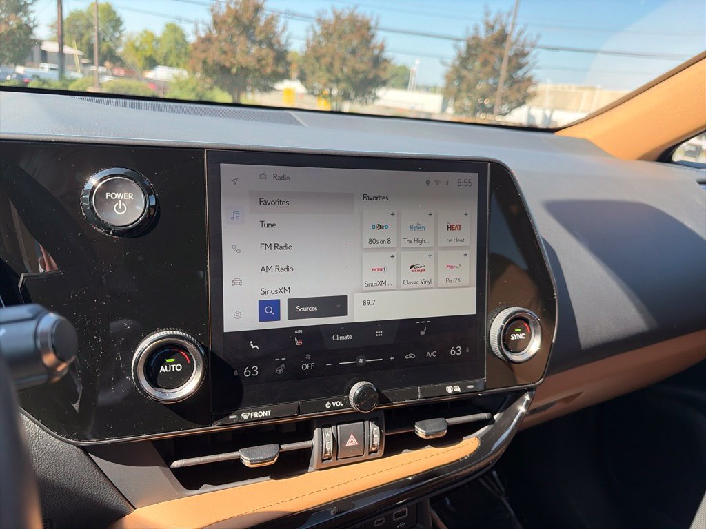 Certified 2025 Lexus NX 350h AWD w/ Cold Area Package image 9