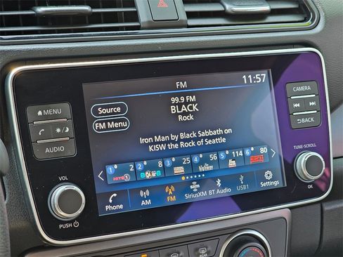 Used 2024 Nissan Leaf S image 22