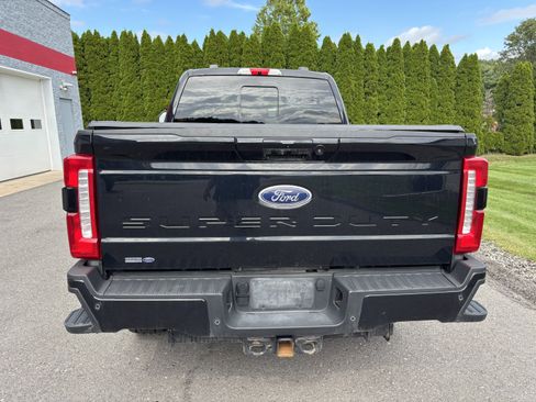 Used 2024 Ford F250 Lariat w/ Lariat Ultimate Package AWD/4WD image 4